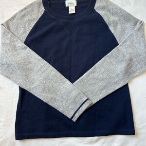 Neiman Marcus Blue and Gray Crewneck Sweater